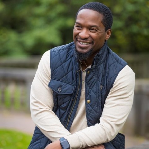 Meet your Posher, Bradford - Picture 1 of 1